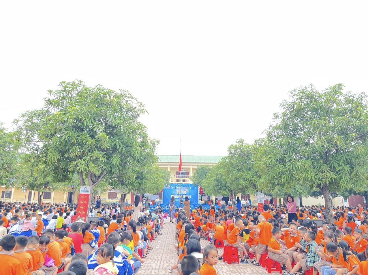 trường Tiểu học Hưng Đông phối hợp cùng trung tâm Tiếng Anh Ocean edu tổ chức thành công Câu lạc bộ Tiếng Anh - Rung chuông vàng