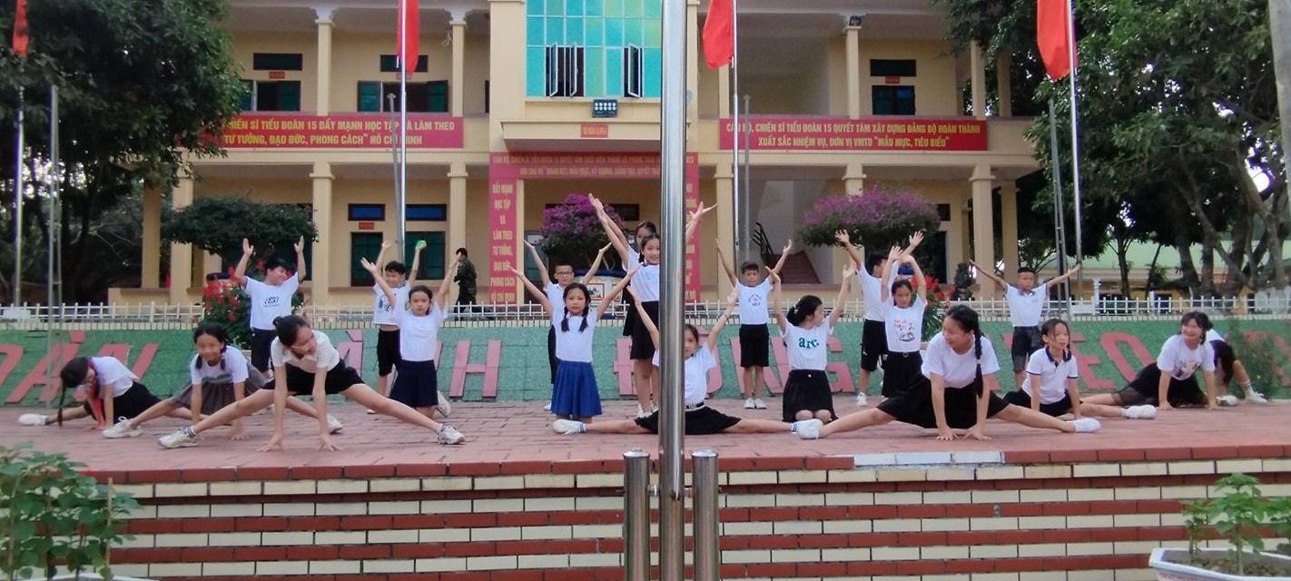CHÀO MỪNG 79 NĂM NGÀY QĐND VN VÀ 34 NĂM NGÀY QUỐC PHÒNG TOÀN DÂN.